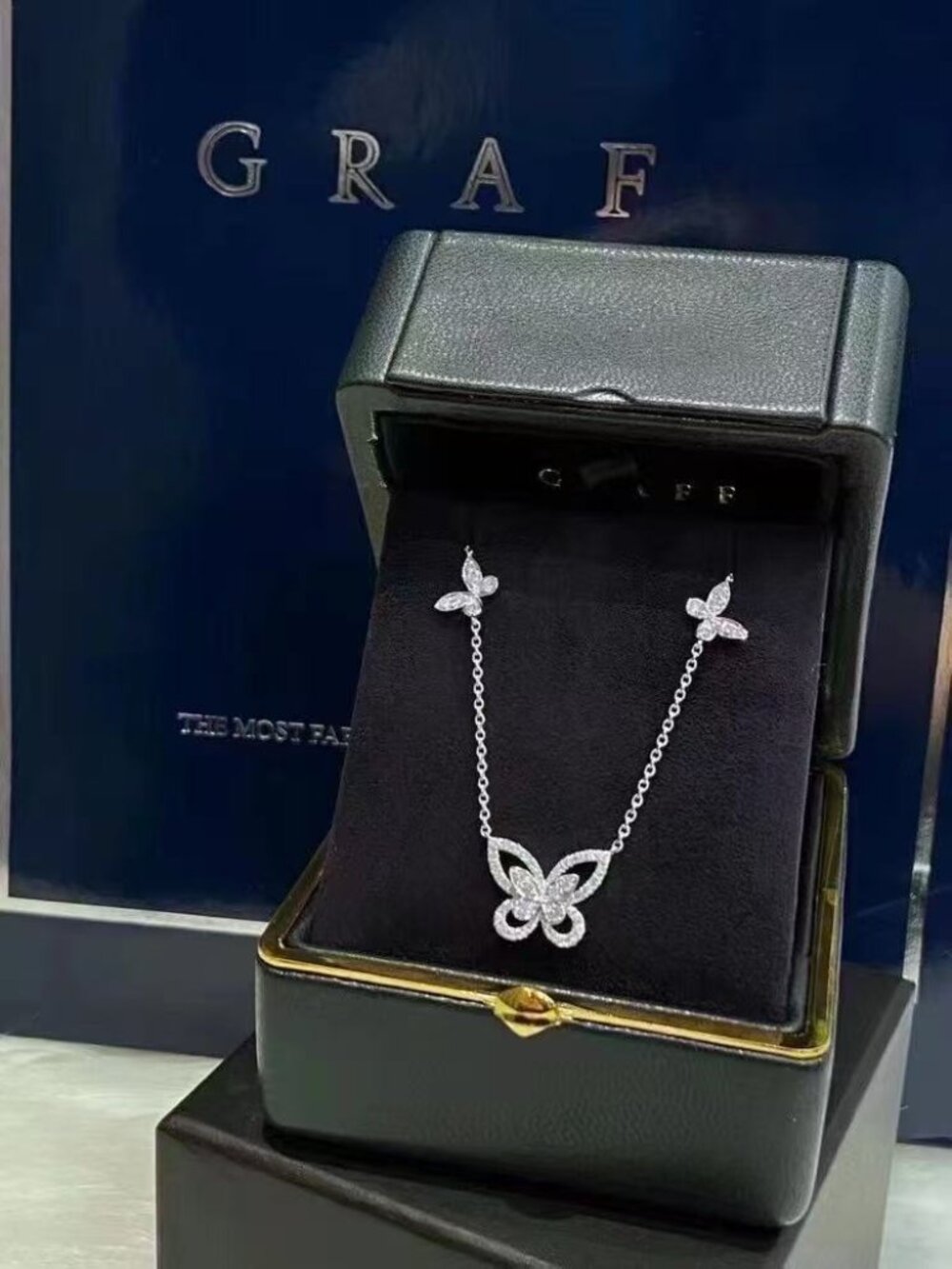 Graff Full Diamond Butterfly Necklace